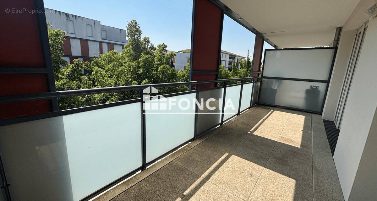 Appartement à COLOMIERS