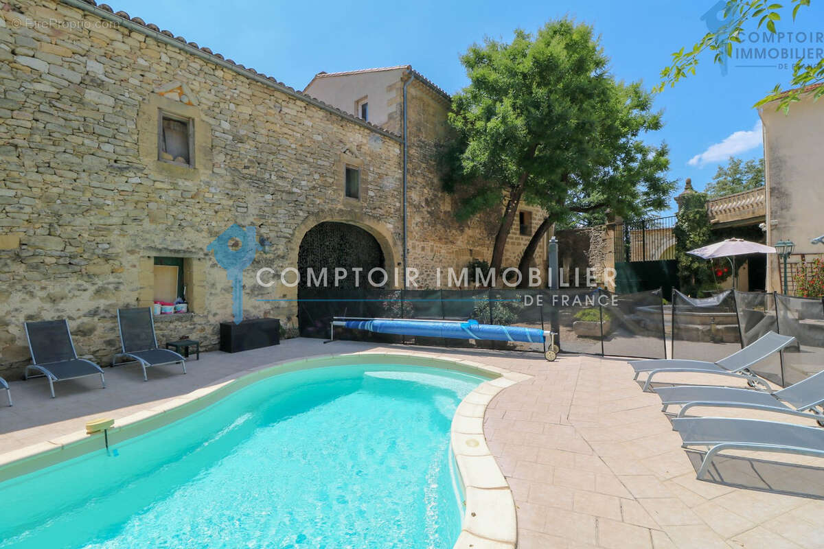 Maison à UZES