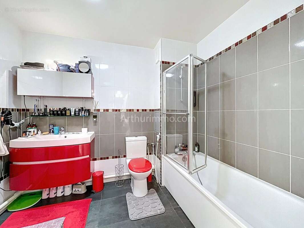 Appartement à LIMEIL-BREVANNES