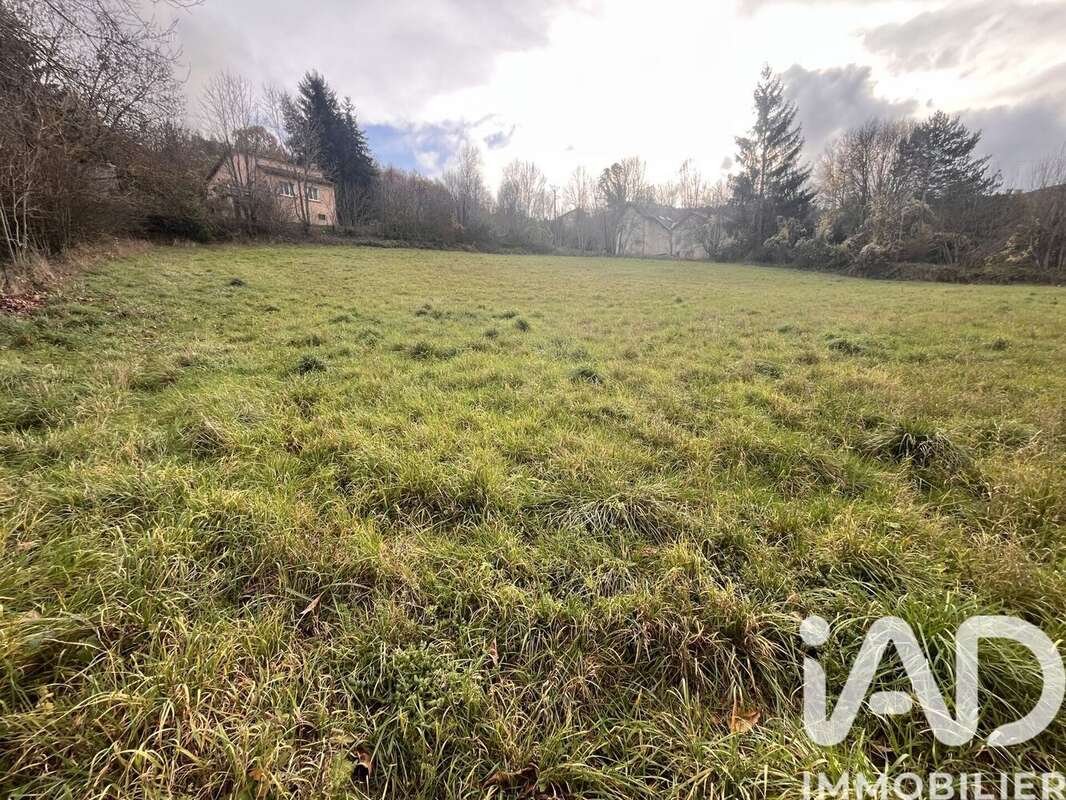 Photo 4 - Terrain à SAINT-JEAN-DU-BRUEL