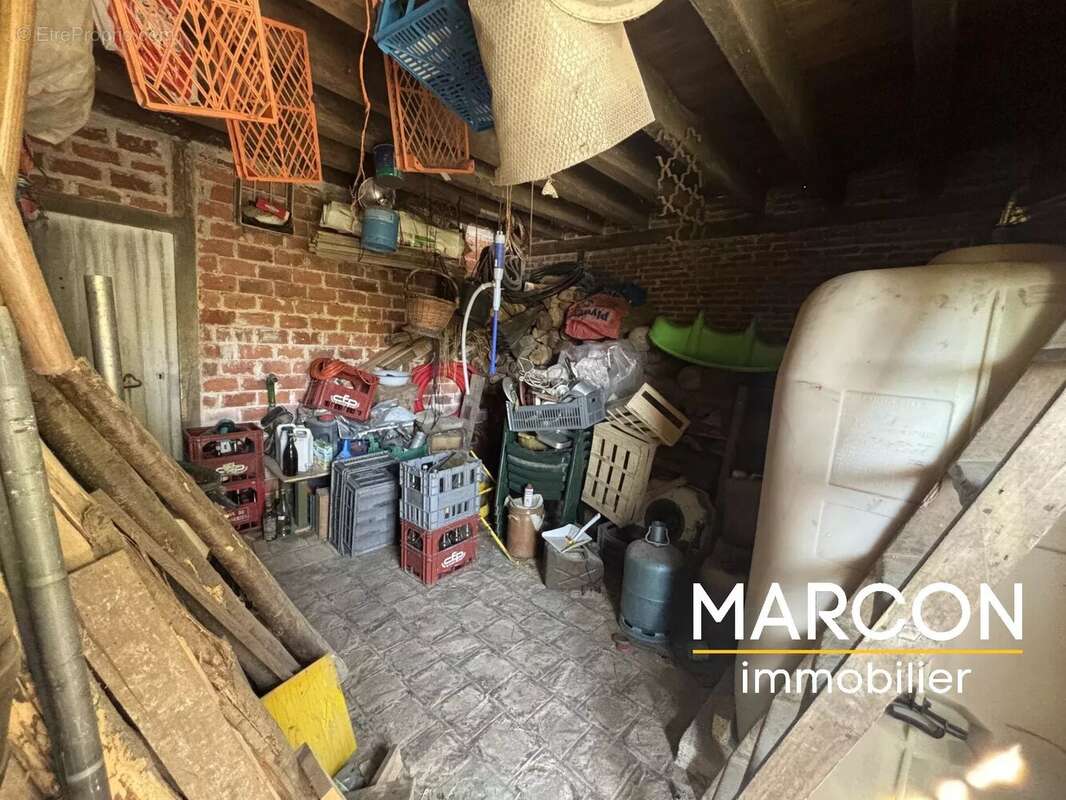 Maison à SAINT-GEORGES-LES-LANDES