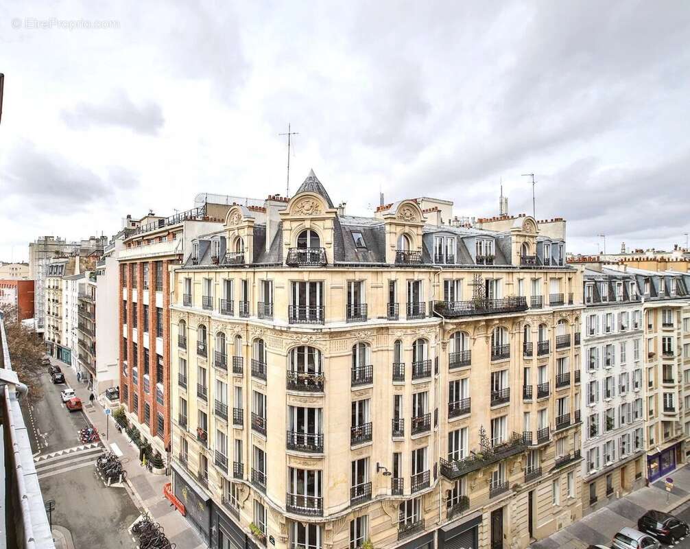 Appartement à PARIS-18E