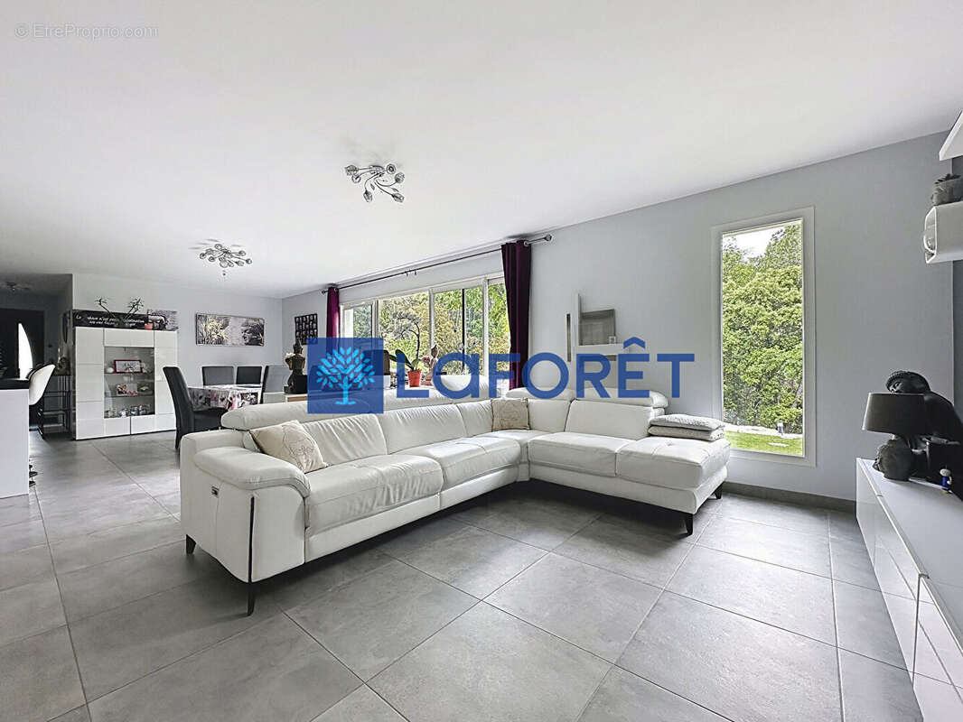 Maison à DRAGUIGNAN