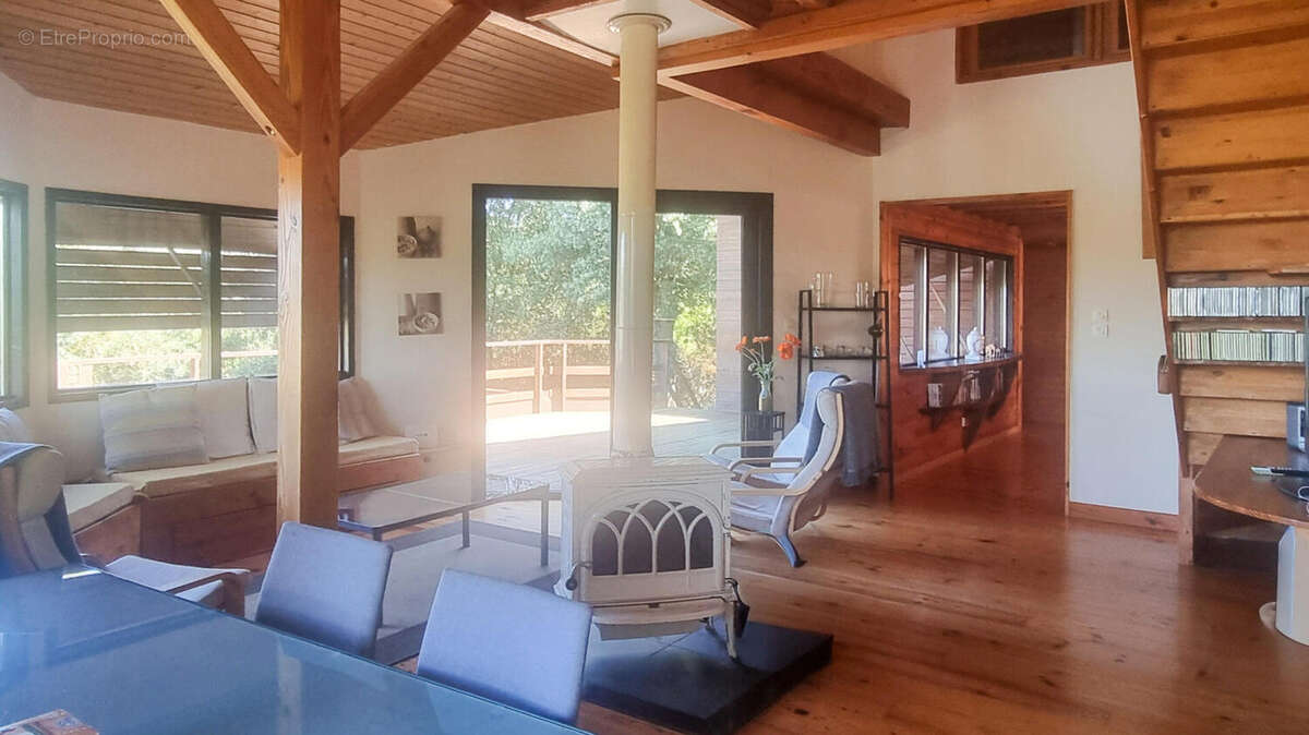 20250831_123703 - Maison à VILLARZEL-DU-RAZES