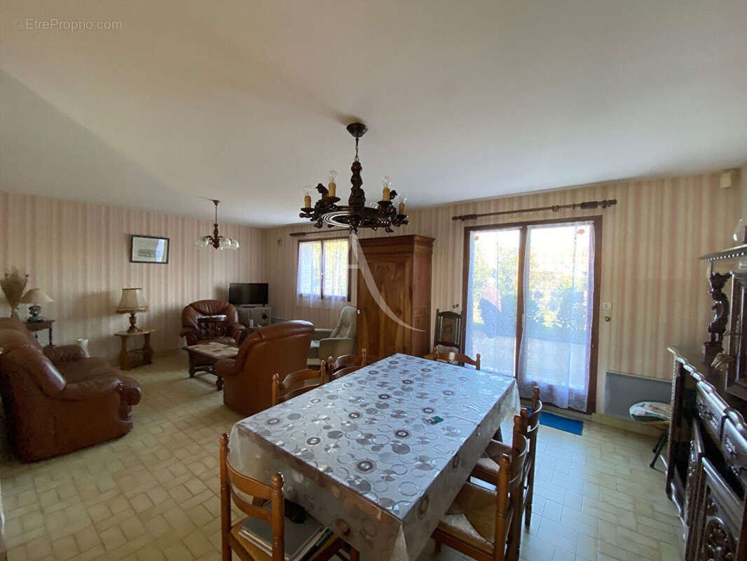 Maison à LONGEVILLE-SUR-MER