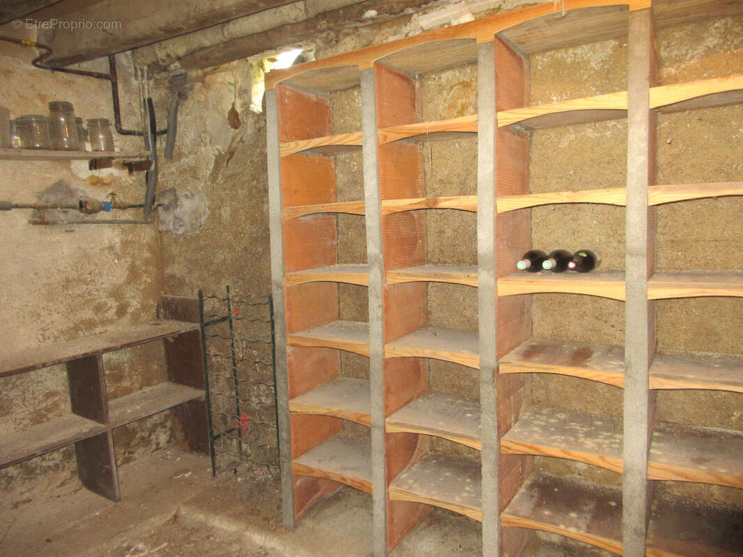 Maison à SAINT-MARCEL