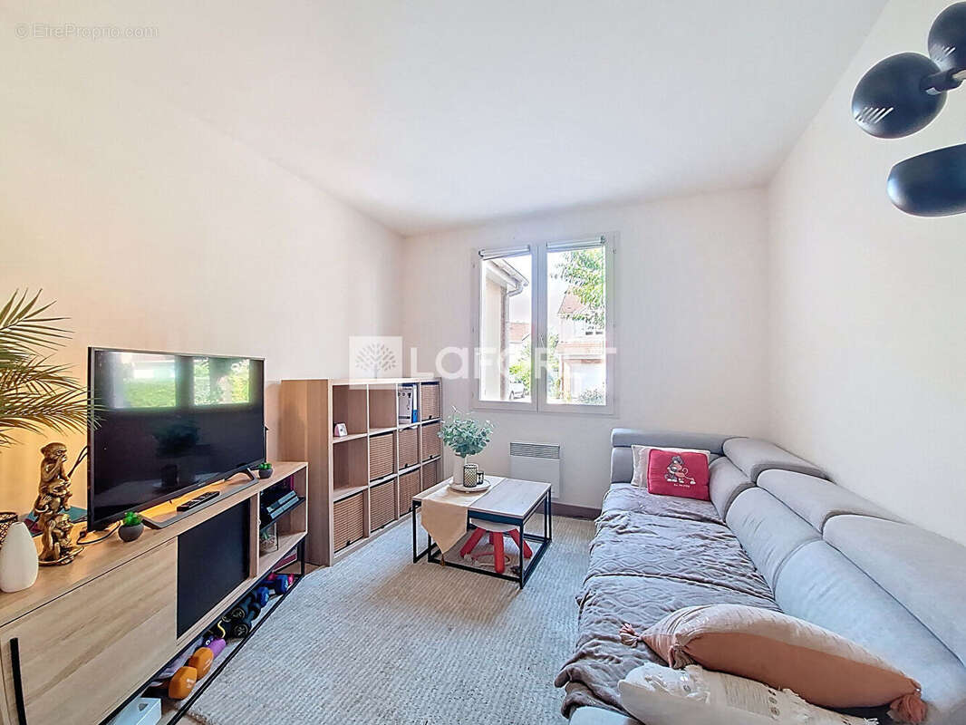 Maison à VERNOUILLET