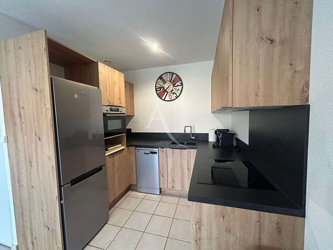A VENDRE - Appartement (type maison de plain pied) - Poulx - 2 pièce(s) 45.19 m2 - photo 2