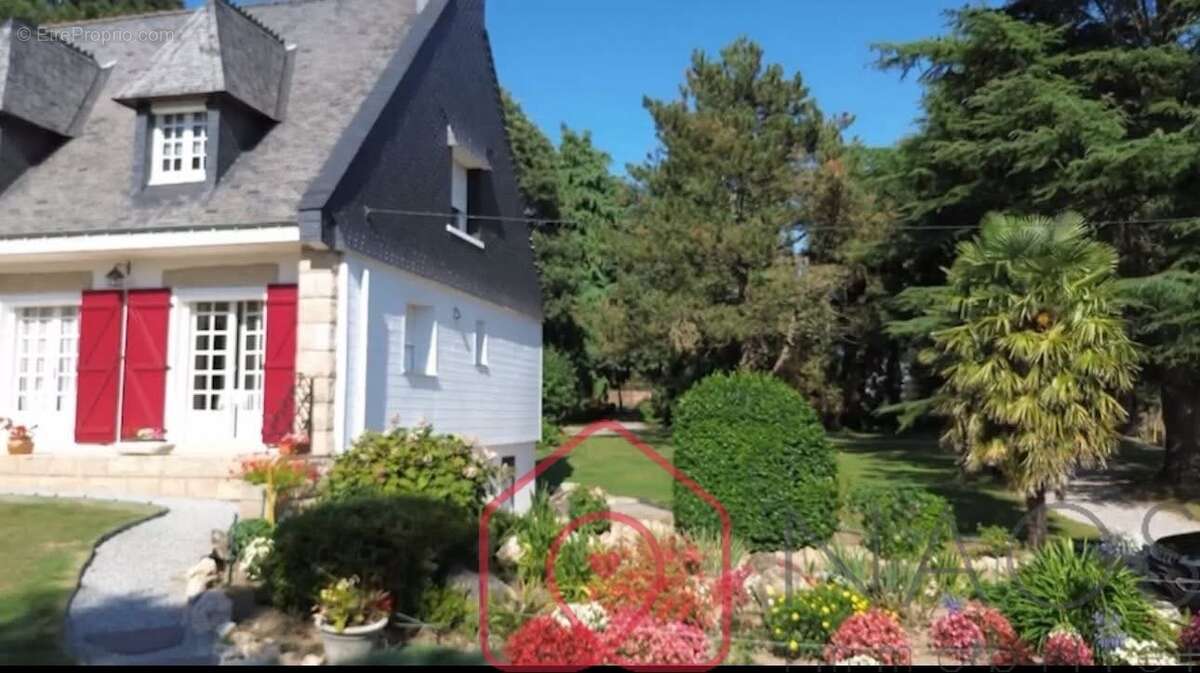 Maison à LES FORGES