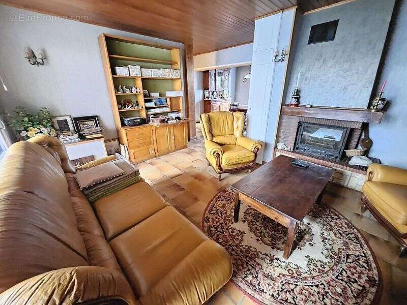 Maison à MONTBRISON