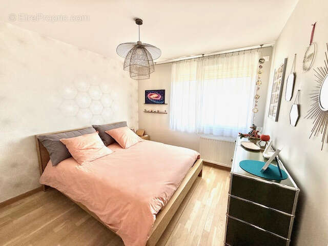 Appartement à PREVESSIN-MOENS