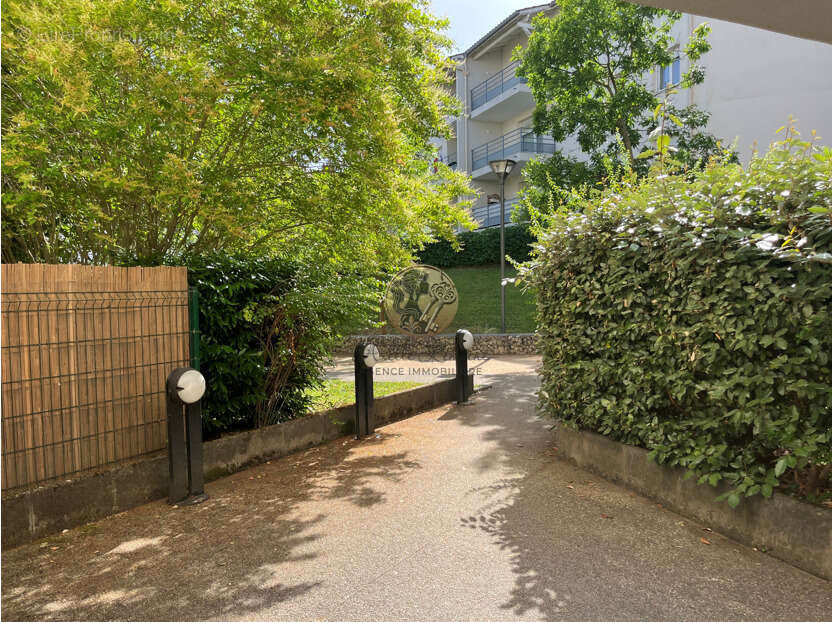 Appartement à TASSIN-LA-DEMI-LUNE