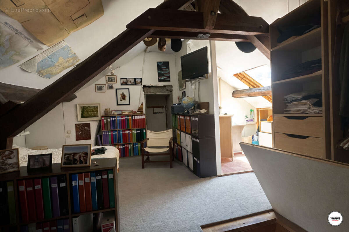 Ensemble immobilier maisons + bureaux  Morainvilliers - photo 13