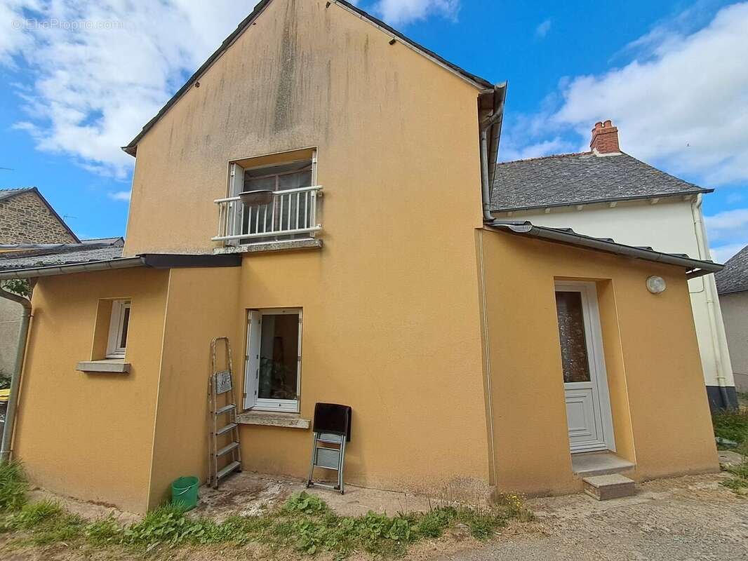 Appartement 128 m² à Merdrignac  - photo 2
