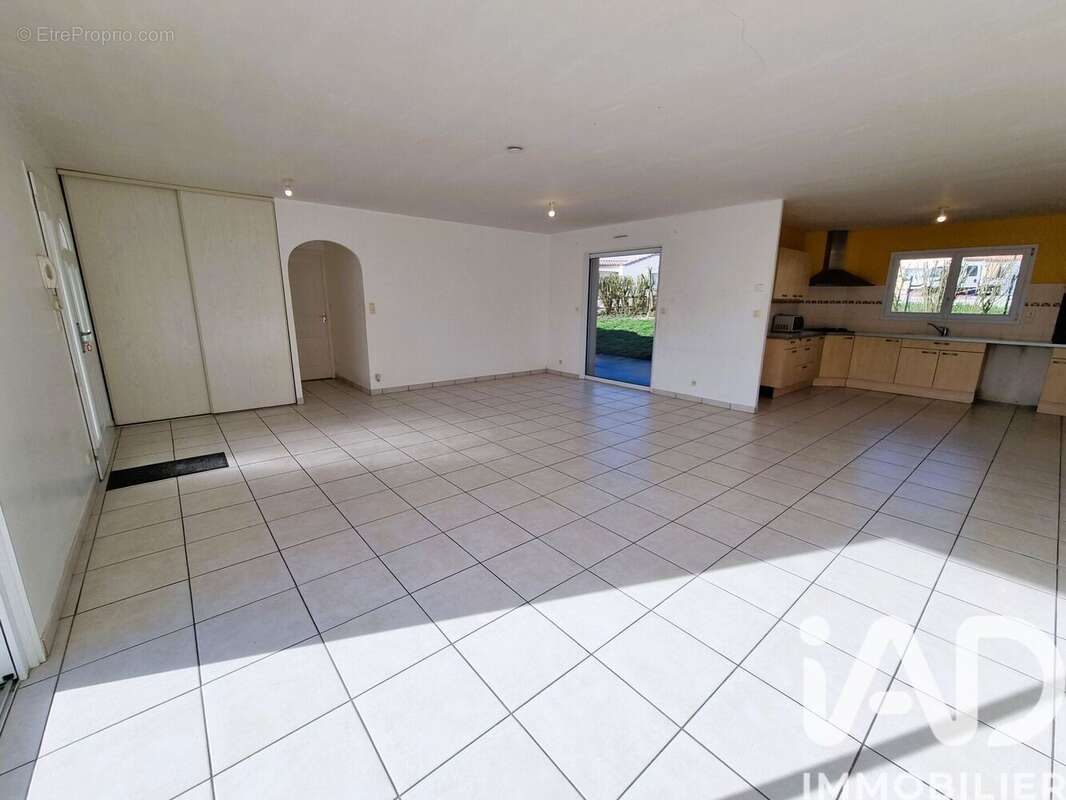 Photo 2 - Maison à LES EPESSES