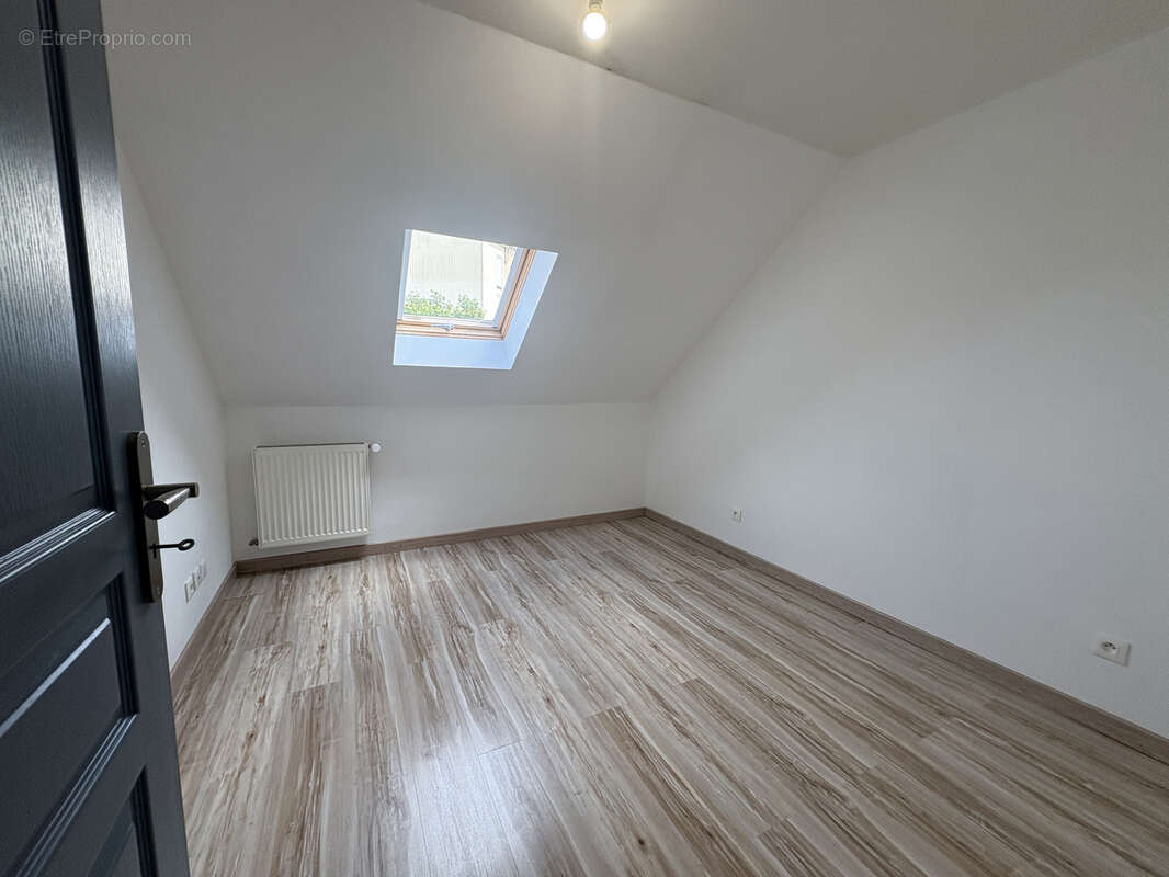 Maison à ROMILLY-SUR-SEINE