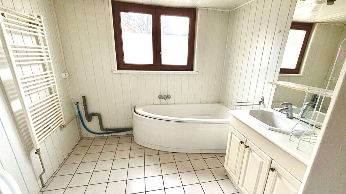 Appartement à THANN