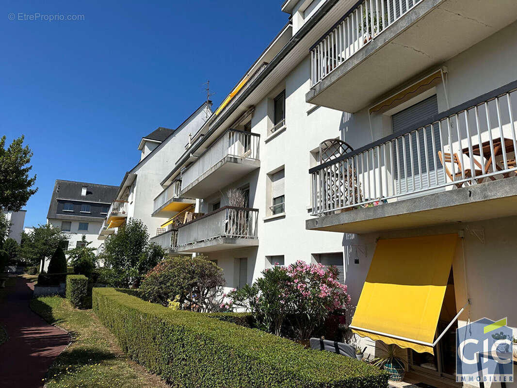 A vendre en exclusivite beau 4pp avec grand balcon secteur canada - photo 16