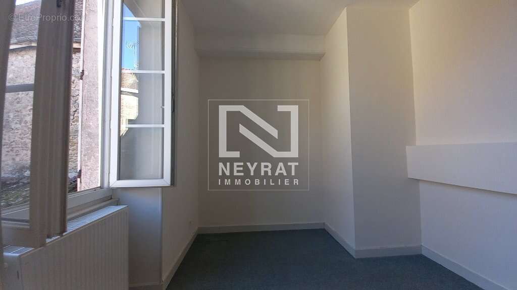 Appartement à ARNAY-LE-DUC