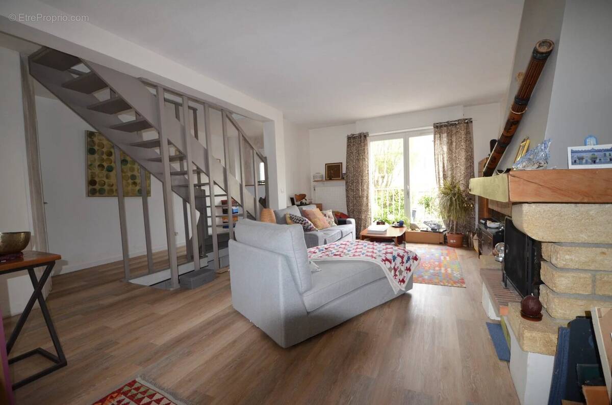 Maison à CROISSY-SUR-SEINE