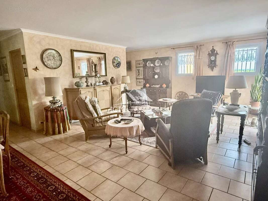 Maison à TORNAC