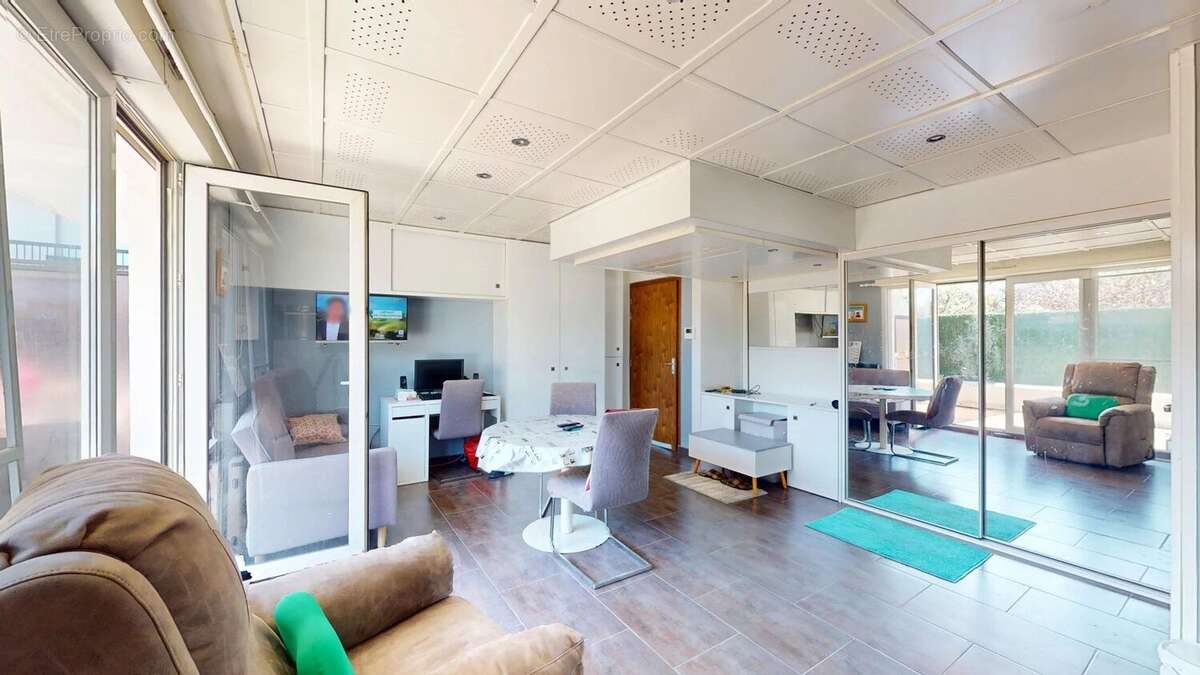 Appartement à PONTAULT-COMBAULT