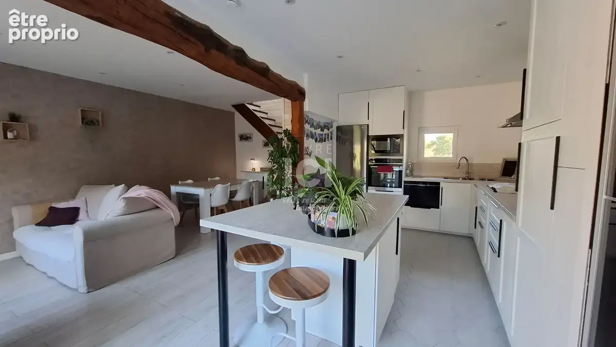 Maison 3 pièces 78 m² à vendre à Vue (44640) - photo 2