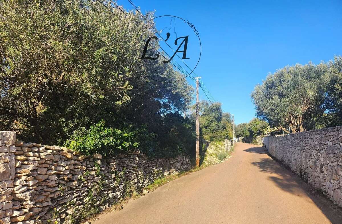 Terrain à BONIFACIO