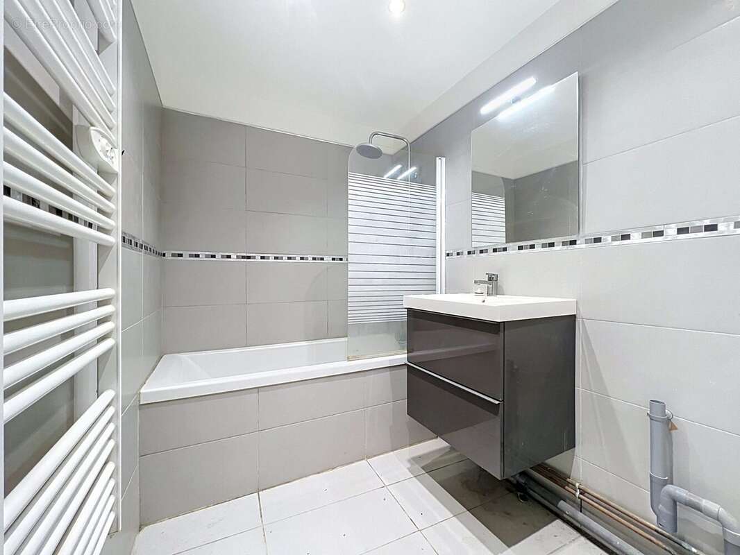 Appartement 73 m² à Metz  - photo 4