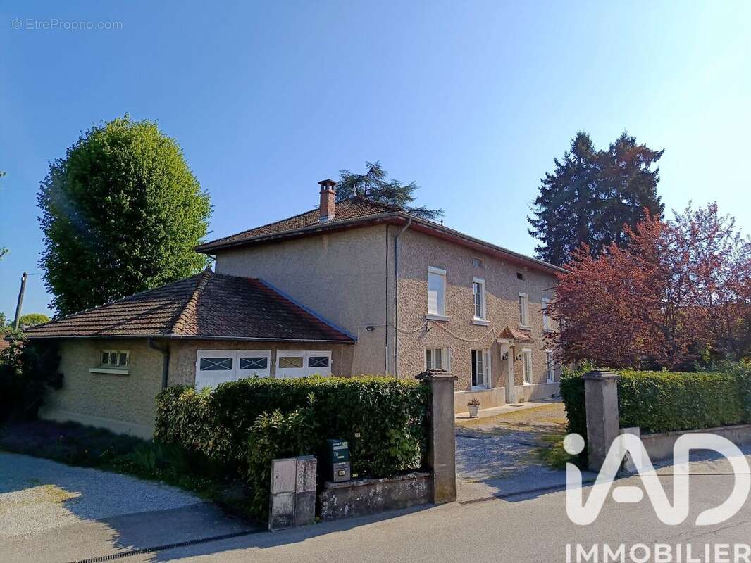 Photo 2 - Maison à IZEAUX