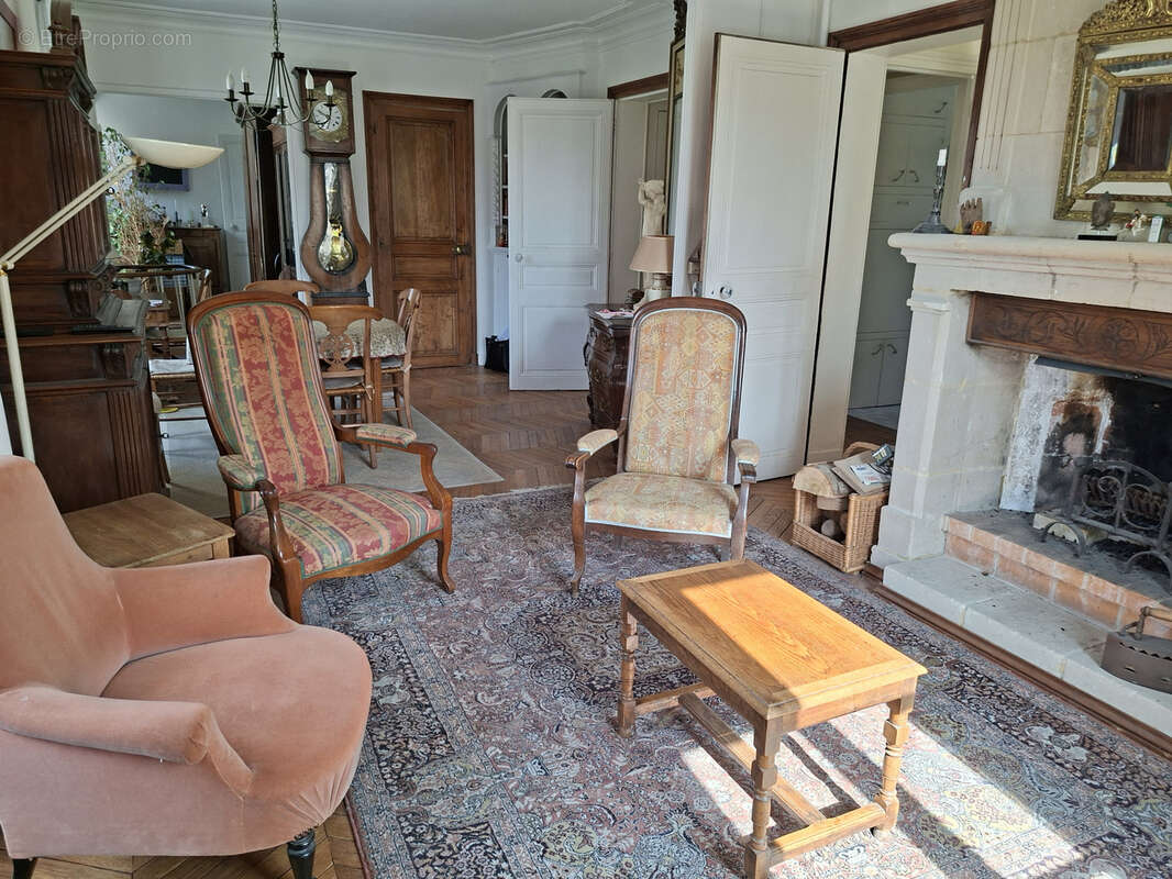 Appartement à VERSAILLES
