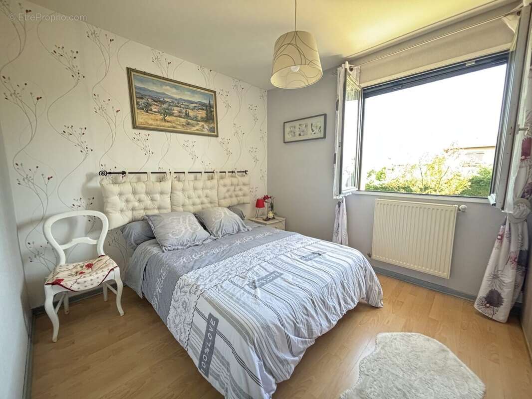 Maison 96 m² à Bellegarde-Poussieu  - photo 5