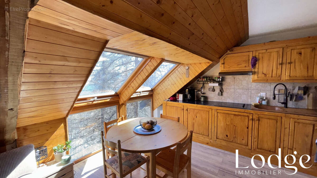 Appartement à PUY-SAINT-VINCENT