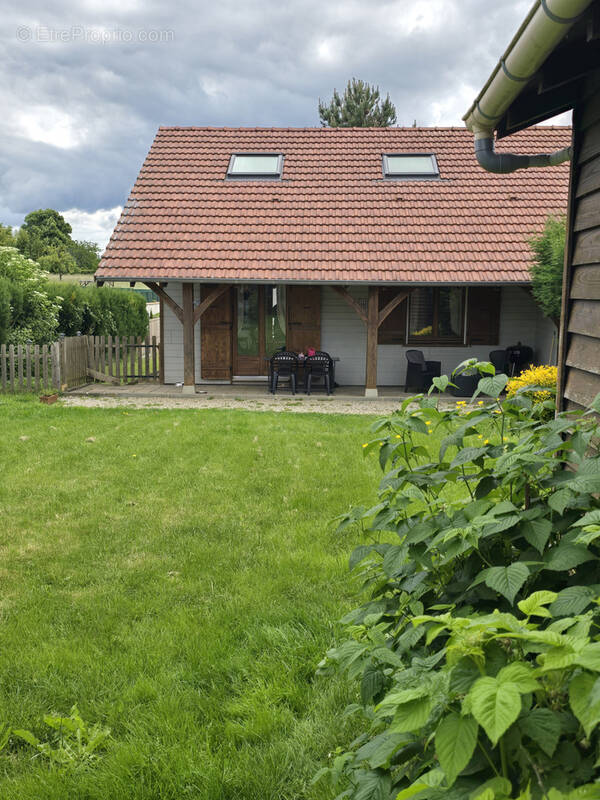 Maison à PERREX