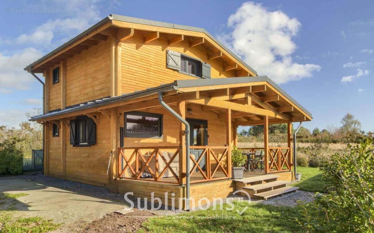 Maison à SULNIAC