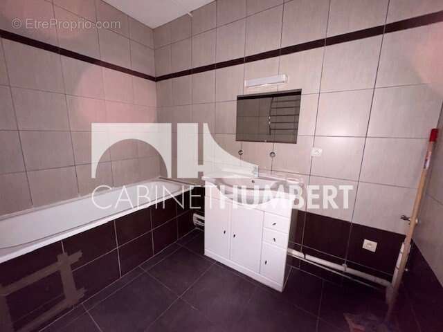 Appartement à SAINT-ETIENNE