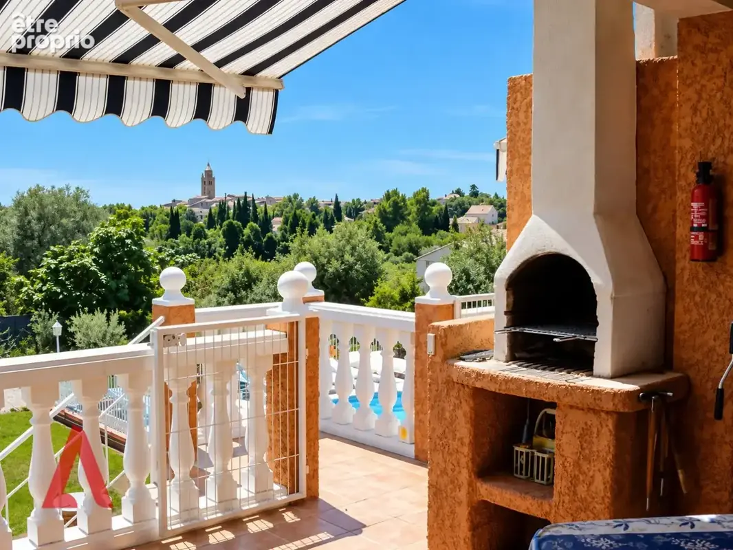 Villa atypique avec piscine et 4 logements à caux - photo 2