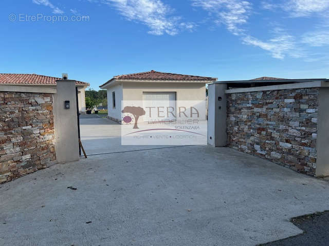 Maison à PRUNELLI-DI-FIUMORBO