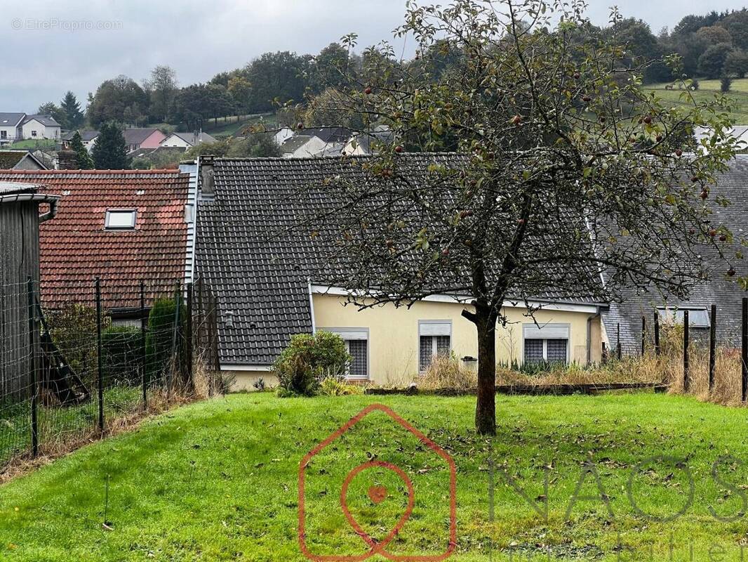 Maison à LES MAZURES