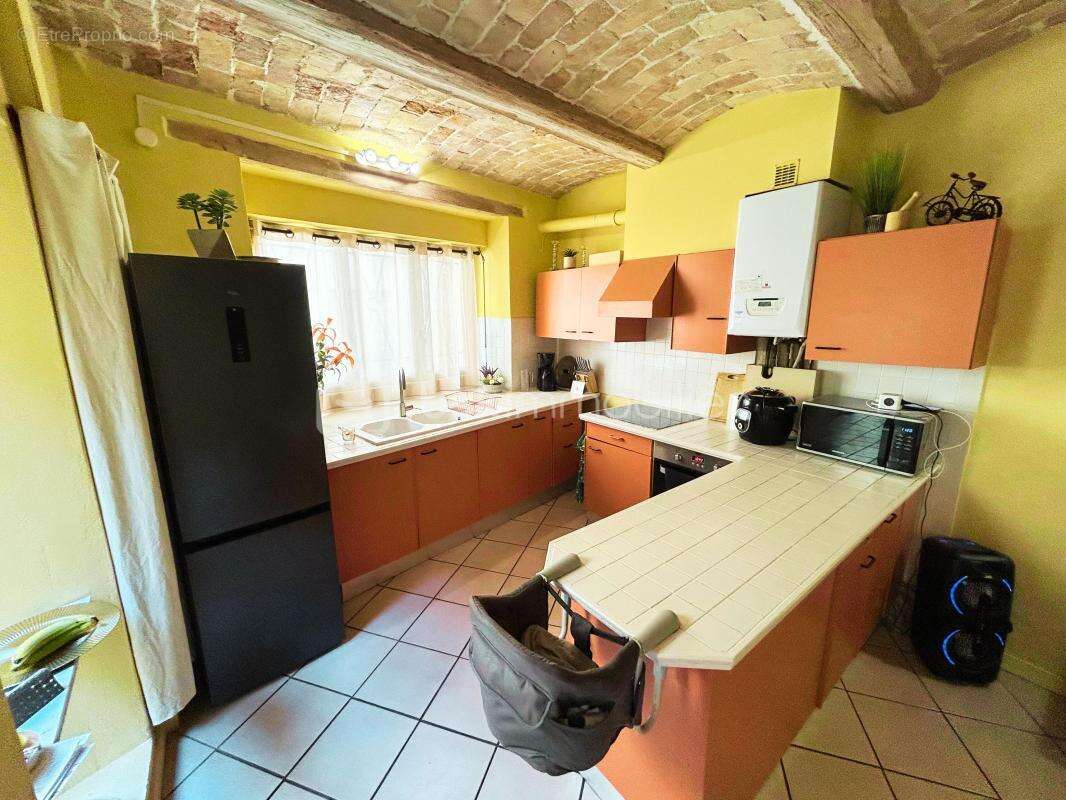 Maison à BAGNOLS-SUR-CEZE