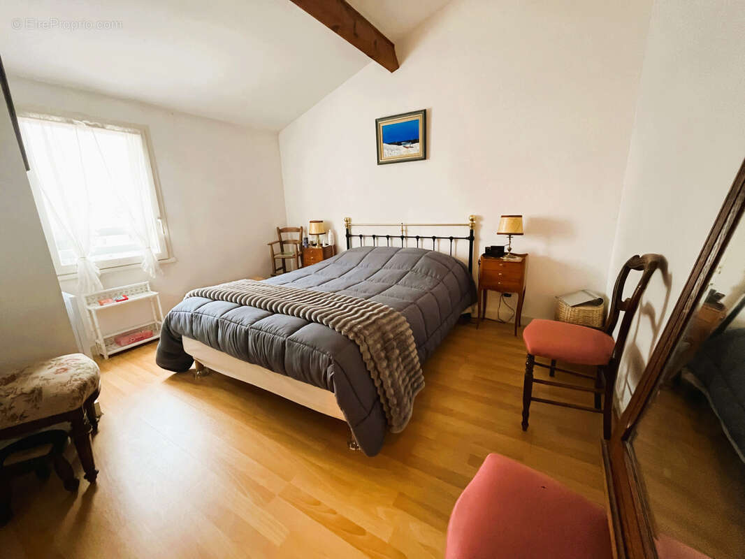 Maison à MESCHERS-SUR-GIRONDE