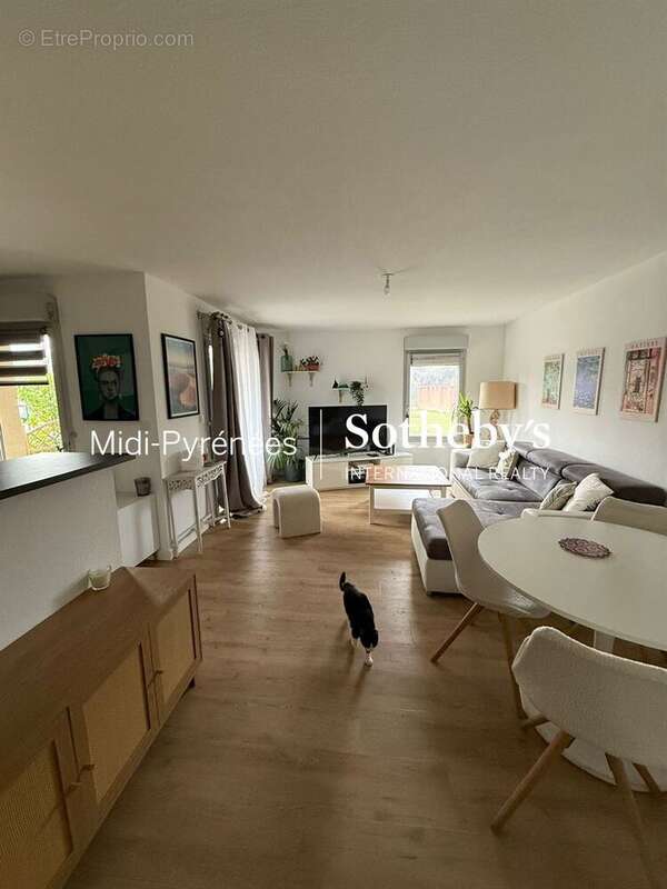 Appartement à AUCAMVILLE