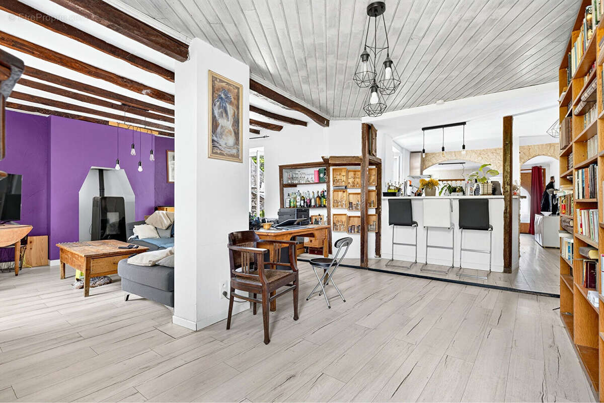 Maison de charme en coeur de village - 167 m2 - Résidence principale + studio indépendant - photo 4