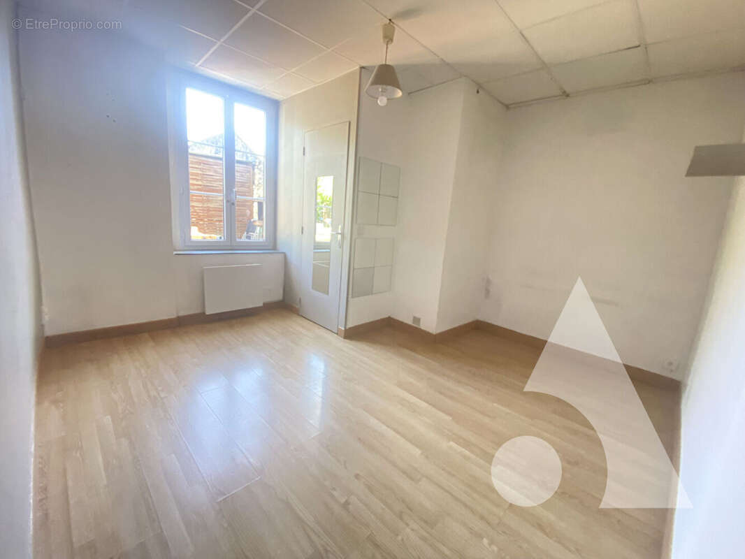 Appartement à CREPY-EN-VALOIS