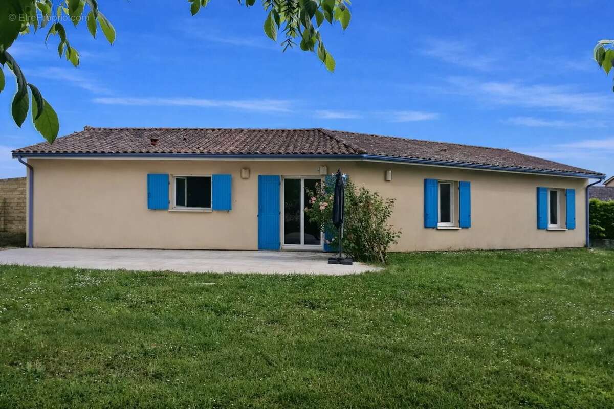 Maison à LOUPIAC