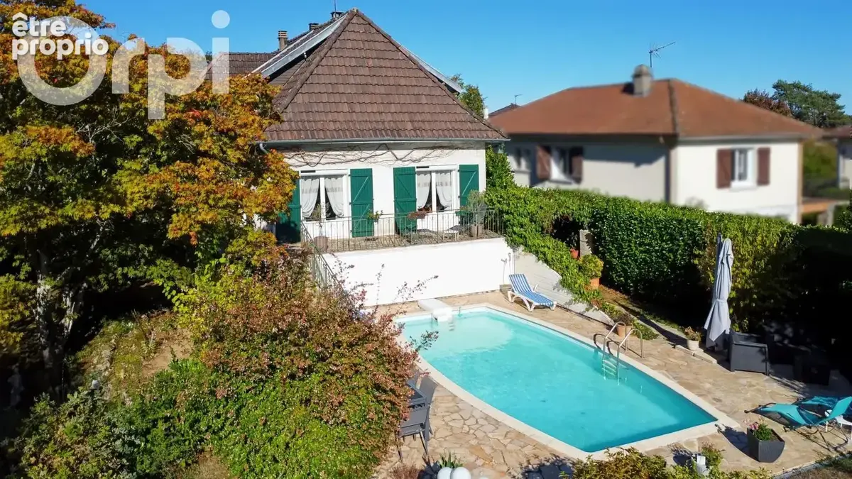  Maison de caractère avec piscine à Rilhac-Rancon - photo 6