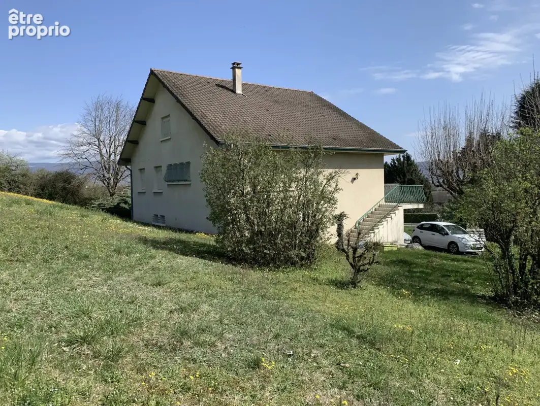 Maison 4/5 chambres avec terrain de 5000m2 divisible - photo 2