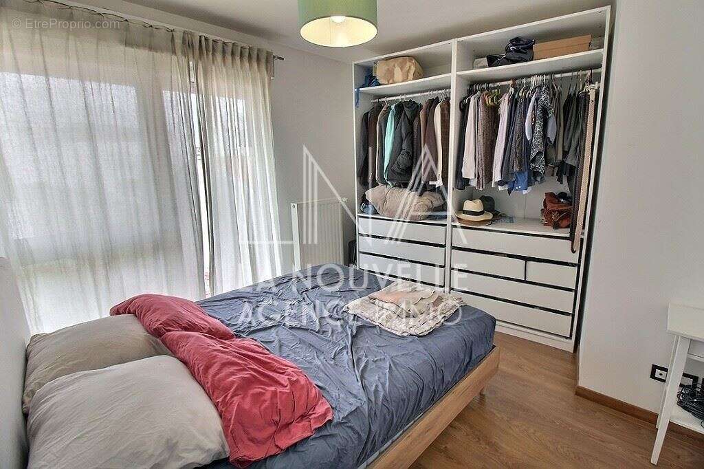 Appartement 59 m² à Romainville  - photo 3