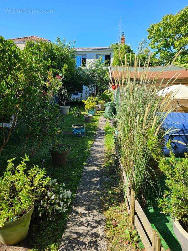 Maison à HAUTE-GOULAINE