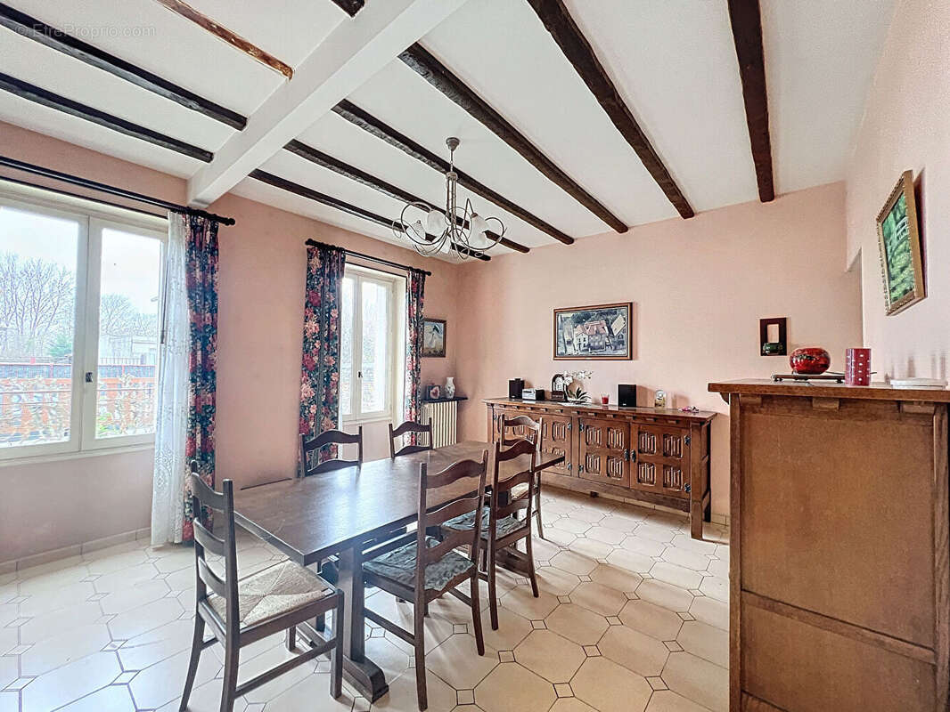 Maison à DEUIL-LA-BARRE